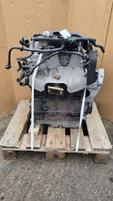 Laden Sie das Bild in den Galerie-Viewer, Motor Skoda VW BSX 2.0 109PS 80kW 143TKm 2008 Benzin Engine Komplett