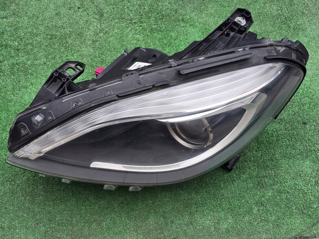 Frontscheinwerfer Mercedes-Benz W246 A2468207761 Links Scheinwerfer Headlight SCH7237322459qb