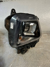 Laden Sie das Bild in den Galerie-Viewer, Frontscheinwerfer Hyundai Tucson N792112020 Rechts Scheinwerfer Headlight