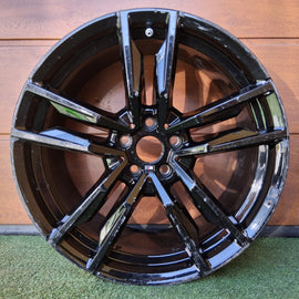 1x Alufelge 19 Zoll 9.0