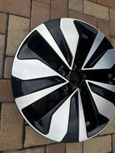 Load image into Gallery viewer, 1x Alufelge 16 Zoll 6.0" 5x100 35ET Glanz Schwarz 2GM601025AB VW T-Cross FEL3807805549it