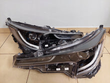 Laden Sie das Bild in den Galerie-Viewer, Frontscheinwerfer Toyota Corolla 450982 L331819 450983 L331832 LED Ein Satz