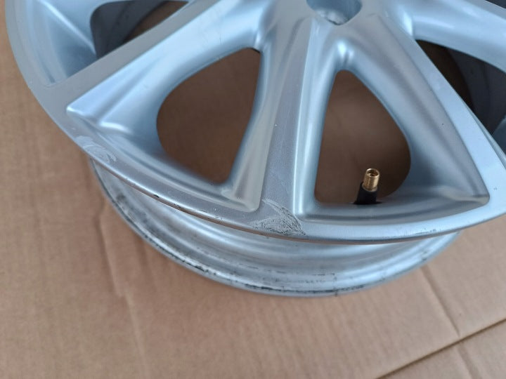1x Alufelge 15 Zoll 4.5" 4x100 35ET 52910G5500 Toyota Aygo Rim Wheel FEL4556285267xl