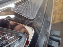 Laden Sie das Bild in den Galerie-Viewer, Frontscheinwerfer Toyota Rav V 4 Full LED Links Scheinwerfer Headlight SCH5984303666ey