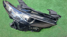 Load image into Gallery viewer, Frontscheinwerfer Mazda 3 BCJH-51030 LED Rechts Scheinwerfer Headlight