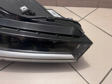 Load image into Gallery viewer, Frontscheinwerfer Skoda Superb 3P1941016 Full LED Rechts Scheinwerfer Headlight SCH9980437396dw