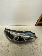 Load image into Gallery viewer, Frontscheinwerfer Toyota Proace 9808581180 Rechts Scheinwerfer Headlight SCH8712873323tb