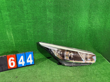 Laden Sie das Bild in den Galerie-Viewer, Frontscheinwerfer Kia Ceed Rechts Scheinwerfer Headlight
