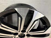 Load image into Gallery viewer, 1x Alufelge 18 Zoll 7.0" 5x114.3 35ET PW45742001 Toyota V Rim Wheel FEL8499661803mh