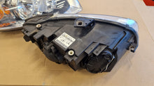 Load image into Gallery viewer, Frontscheinwerfer Audi A4 B7 LE03A6110 Links Scheinwerfer Headlight