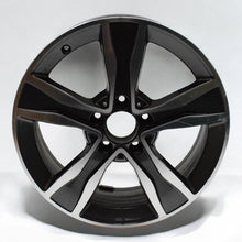 Laden Sie das Bild in den Galerie-Viewer, 1x Alufelge 17 Zoll 7.0&quot; 5x112 A2054018000 Mercedes-Benz W205 Rim Wheel