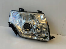 Laden Sie das Bild in den Galerie-Viewer, Frontscheinwerfer Mitsubishi Pajero IV 100-87873 Rechts Scheinwerfer Headlight