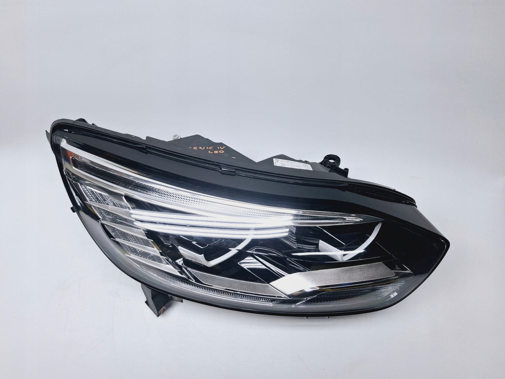 Frontscheinwerfer Renault Scenic 260105116R Rechts Scheinwerfer Headlight SCH4610314344dw