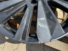 Load image into Gallery viewer, 1x Alufelge 19 Zoll 5x108 9809685477 Peugeot 5008 Rim Wheel FEL9455560497ll