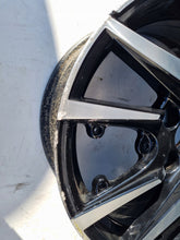 Load image into Gallery viewer, 1x Alufelge 17 Zoll 7.0" 4x108 32ET 9851308480 Peugeot 208 Ii Rim Wheel FEL6581478782ae