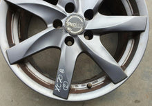 Laden Sie das Bild in den Galerie-Viewer, 1x Alufelge 17 Zoll 7.5&quot; 5x108 46ET Volvo Rim Wheel