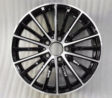 Laden Sie das Bild in den Galerie-Viewer, 1x Alufelge 17 Zoll 7.0" 5x112 48ET Glanz Schwarz A2054019200 Mercedes-Benz W205 FEL1583054002bz