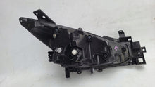 Laden Sie das Bild in den Galerie-Viewer, Frontscheinwerfer Mazda 3 B63C-51040 Full LED Ein Stück (Rechts oder Links) SCH9530500273mp