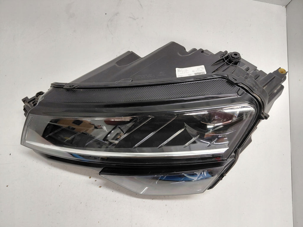 Frontscheinwerfer Skoda Karoq 57B941015D Links Scheinwerfer Headlight SCH8676381080zt