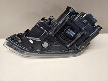 Laden Sie das Bild in den Galerie-Viewer, Frontscheinwerfer VW Polo 2G1941036K Rechts Scheinwerfer Headlight