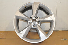 Laden Sie das Bild in den Galerie-Viewer, 1x Alufelge 19 Zoll 7.5" 5x112 43ET 83A601025N Audi Q3 Rim Wheel FEL8263955608aa