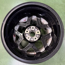 Load image into Gallery viewer, 1x Alufelge 17 Zoll 7.0" 5x114.3 53ET Glanz Graphit 52910-J7600 Kia Ceed Mg FEL5390746354ut
