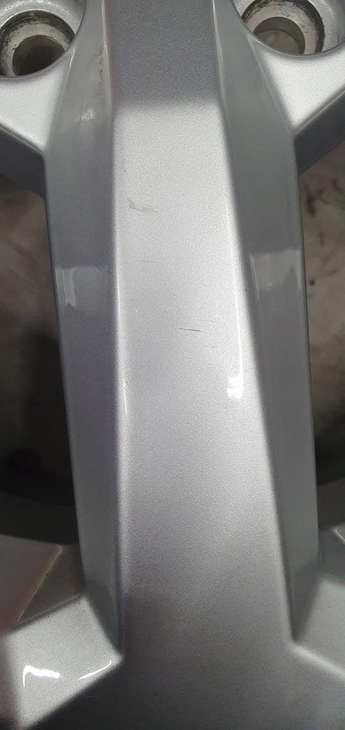 1x Alufelge 16 Zoll 6.0" 5x112 43ET Glanz Silber 81A071496A Audi A3 Q2 Rim Wheel FEL7570584592po