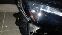 Load image into Gallery viewer, Frontscheinwerfer Skoda Kamiq 658941016B LED Rechts Scheinwerfer Headlight SCH7363066415ra