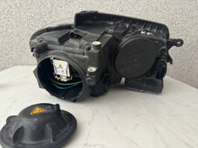 Load image into Gallery viewer, Frontscheinwerfer VW Touran Links Scheinwerfer Headlight