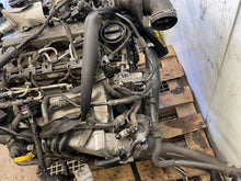 Laden Sie das Bild in den Galerie-Viewer, Motor Audi Skoda VW A3 CLHA 1.6 TDI 105PS 77kW 184TKm 2014 Diesel Komplett