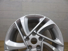 Load image into Gallery viewer, 1x Alufelge 17 Zoll 7.0" 5x114.3 40ET 8201485175 Nissan Qashqai Kadjar Rim Wheel FEL9016621747cv