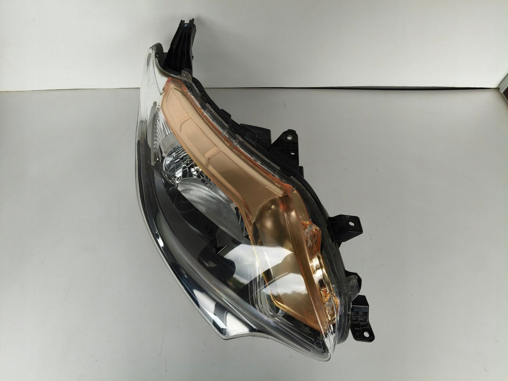 Frontscheinwerfer Mitsubishi L200 15-TAA 8301D154 Rechts Scheinwerfer Headlight SCH4654938407hp