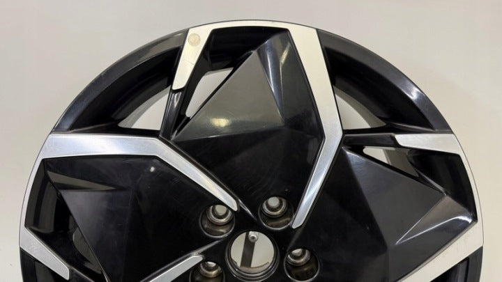 1x Alufelge 19 Zoll 7.5" 5x114.3 49 5ET Glanz Schwarz 52910-G1110 Hyundai I FEL6876782074om