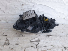 Laden Sie das Bild in den Galerie-Viewer, Frontscheinwerfer Daf 2188980 Links Scheinwerfer Headlight SCH3808122717vo