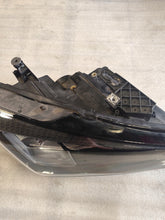 Laden Sie das Bild in den Galerie-Viewer, Frontscheinwerfer Seat Leon 5FB941006D Full LED Rechts Scheinwerfer Headlight
