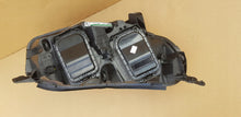 Laden Sie das Bild in den Galerie-Viewer, Frontscheinwerfer Opel Zafira A Vivaro 9832837680 Xenon Links Headlight