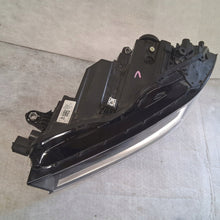 Laden Sie das Bild in den Galerie-Viewer, Frontscheinwerfer Skoda Superb I 3P1941015 LED Links Scheinwerfer Headlight SCH8664220928dv