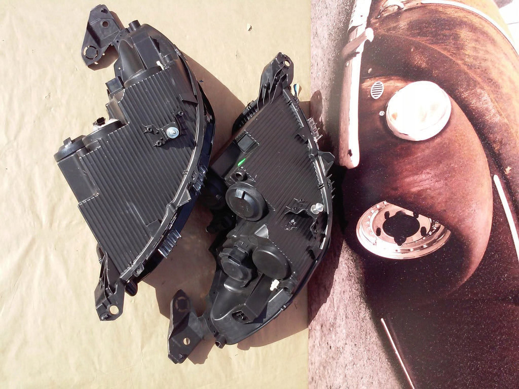 Frontscheinwerfer Peugeot 208 Ein Stück (Rechts oder Links) Headlight SCH3040211056po