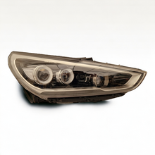 Laden Sie das Bild in den Galerie-Viewer, Frontscheinwerfer Hyundai I30 III 92102-G4100 G4921-22040 LED Rechts Headlight