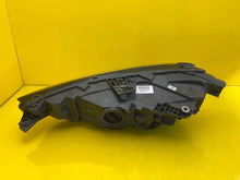 Laden Sie das Bild in den Galerie-Viewer, Frontscheinwerfer Audi A3 8Y0941012 LED Rechts Scheinwerfer Headlight