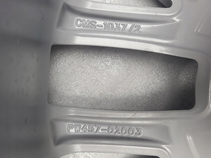 1x Alufelge 17 Zoll 7.5" 5x114.3 40ET Glanz Silber PW457-02003 Toyota Corolla FEL5863721560az