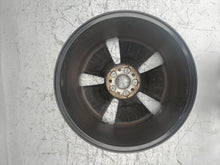 Laden Sie das Bild in den Galerie-Viewer, 1x Alufelge 18 Zoll 5x112 5C0601025AK VW New Beetle Rim Wheel FEL5523184088og