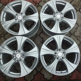 4x Alufelge 18 Zoll 8.0