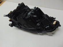 Laden Sie das Bild in den Galerie-Viewer, Frontscheinwerfer VW Polo 2G1941005D LED Links Scheinwerfer Headlight