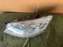 Laden Sie das Bild in den Galerie-Viewer, Frontscheinwerfer Mercedes-Benz W221 A2218204939 Links Scheinwerfer Headlight SCH7791158789fz