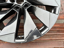 Load image into Gallery viewer, 1x Alufelge 21 Zoll 5x112 5LA601025BL Skoda Enyaq Rim Wheel FEL2528799126gs