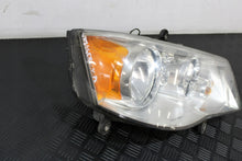 Laden Sie das Bild in den Galerie-Viewer, Frontscheinwerfer Lancia Voyager 05113340AE Rechts Scheinwerfer Headlight SCH9188109497xm