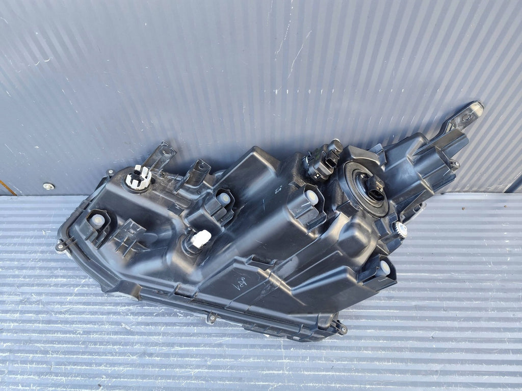 Frontscheinwerfer Toyota Yaris Cross 0D-310 Rechts Scheinwerfer Headlight SCH6404553460zu