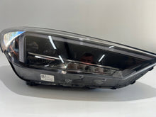 Laden Sie das Bild in den Galerie-Viewer, Frontscheinwerfer Hyundai Tucson 92102D7700 Rechts Scheinwerfer Headlight