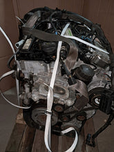 Laden Sie das Bild in den Galerie-Viewer, Motor Mercedes-Benz Engine 651901 2.0 CDI 168TKm Diesel Engine Komplett